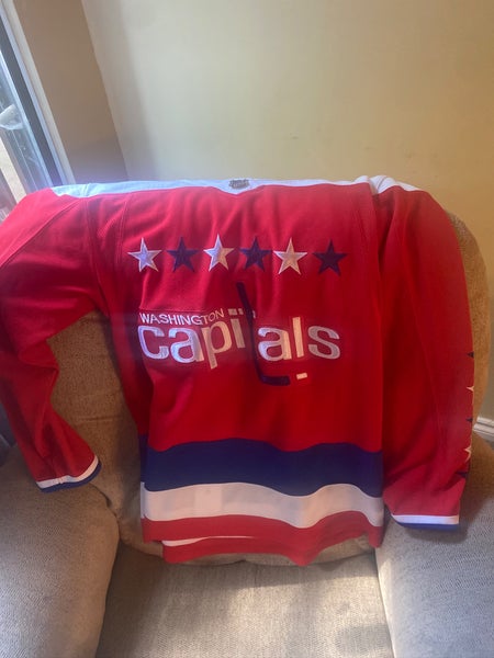 Size 54 Washington capitals Adult Unisex Adidas Jersey (Used)