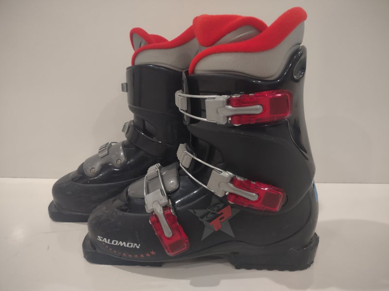 25.0 Salomon Performa T3 Ski Boots (Used)