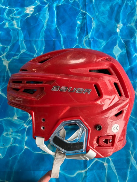 Red Large Bauer Re-Akt 155 Helmet (Used)