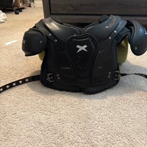 Extra Large Youth Xenith Fly Shoulder Pads (Used)