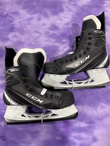 Senior CCM Tacks 9040 Hockey Skates Regular Width 7 (New)