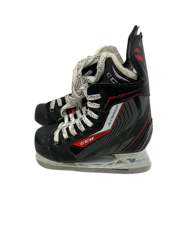 Used CCM JETSPEED Youth Hockey Skate Youth 13.0 11692-S000143931
