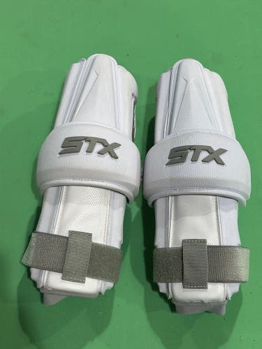 MINT CONDITION Large STX Stallion 1K Arm Pads