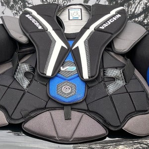Used XL Vaughn Velocity V9 Goalie Chest Protector