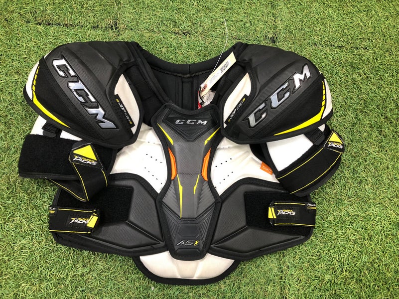 Large Junior CCM Super Tacks AS1 Shoulder Pads (Used)
