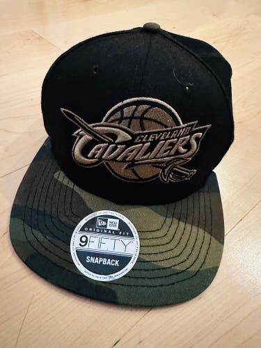 Black Adult Unisex One Size Fits All New Era Hat (Used)