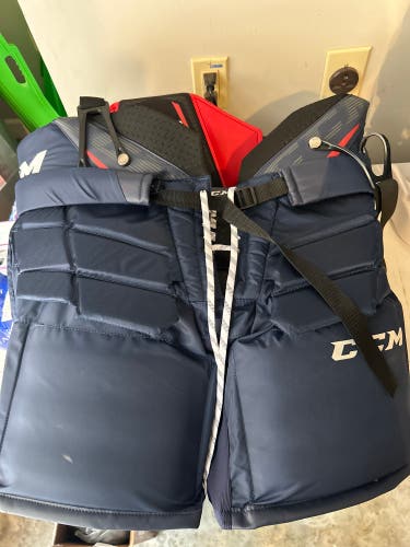 XL CCM Axis 1.9 Goalie Pants (Used)