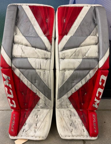24" Senior CCM Extreme Flex 5 Pro Goalie Leg Pads Pro Stock (Used)