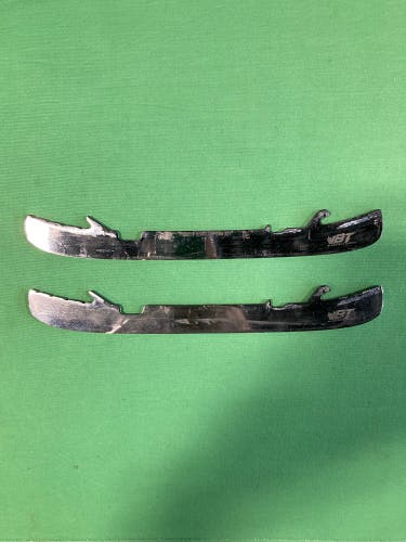 Bladetech Replacement Steel Blades | 221mm