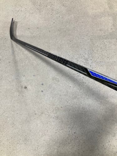 Senior Bauer Nexus 4000 Hockey Stick | LH P14