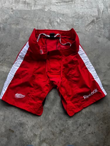Red Medium Reebok Pant Shell Pro Stock (Used)