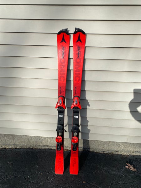 Atomic Redster S9 138 cm Skis With Bindings (Used)