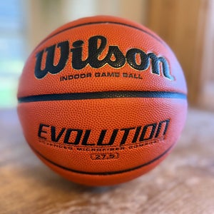 27.5 Size 5 Wilson Evolution Indoor Basketball