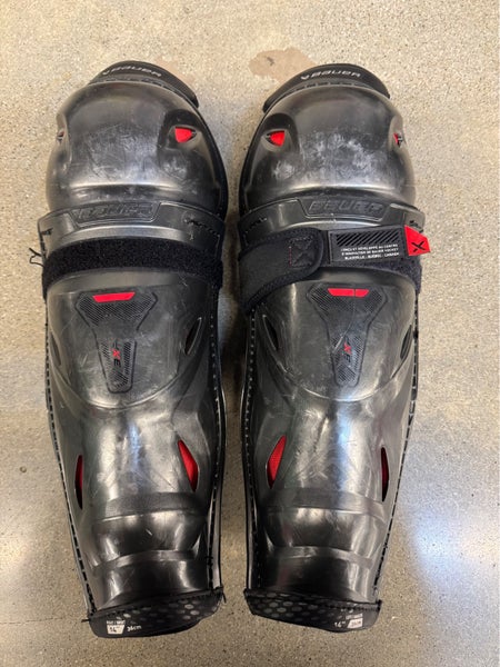 Senior Bauer Vapor 3X Pro Shin Pads 14" (Used)