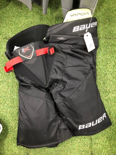 Black Junior XL Bauer VAPOR 2X Hockey Pants (Used)