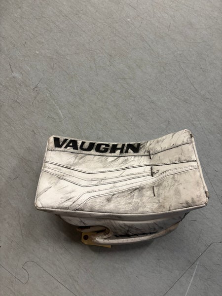 Vaughn Velocity Goalie Blocker | Intermediate Regular