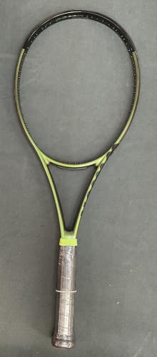 Wilson Steam 99 16x18 Pro Stock Blade V8 Cosmetic 4 3/8