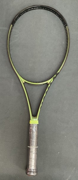 Wilson Steam 99 16x18 Pro Stock Blade V8 Cosmetic 4 3/8