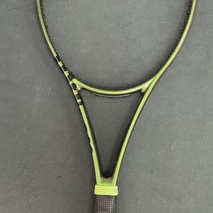 Wilson Steam 99 16x18 Pro Stock Blade V8 Cosmetic 4 3/8