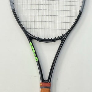 Pro Stock Wilson Steam 99 (16x18) -Blade V.7 Cosmetic - 4 3/8 Grip Size Red Band