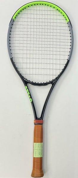 Pro Stock Wilson Steam 99 (16x18) -Blade V.7 Cosmetic - 4 3/8 Grip Size Red Band