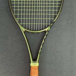 Wilson Steam 99 16x18 Pro Stock Blade V8 Cosmetic 4 3/8