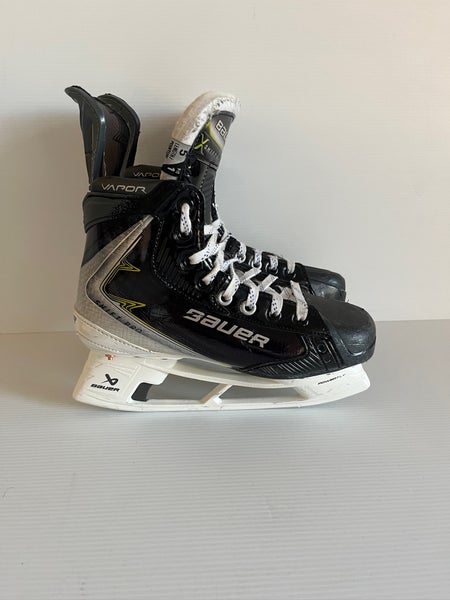 Like New Size 5 Fit 1 Intermediate Bauer Vapor Shift Pro Hockey Skates