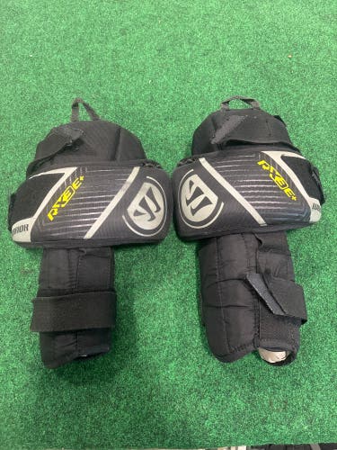 Warrior RX3E+ Goalie Knee Pads (Used) | Junior