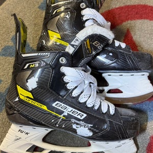 Bauer Supreme M3 Hockey Skates Regular Width Size 6.5 (Used)