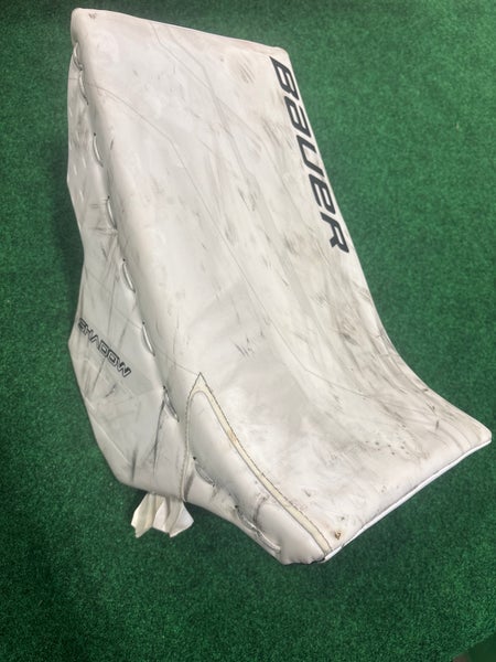 White Senior Bauer Supreme Shadow Goalie Blocker Regular (Used)