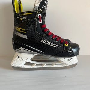 Used Size 4 D Intermediate Bauer Supreme S35 Hockey Skates