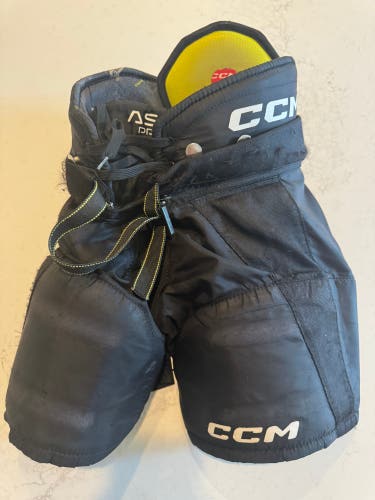 Youth Large CCM Tacks AS-V Pro Hockey Pants (Used)