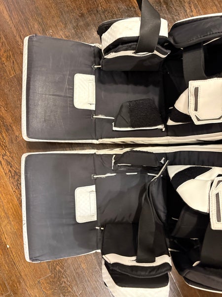 35" Brian's Optik X2 Goalie Leg Pads (Used)