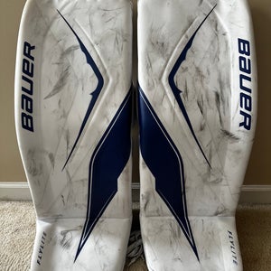Small Bauer FlyLite Goalie Leg Pads (Used)