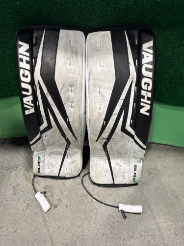 White & Black Youth Vaughn Ventus SLR3 Goalie Leg Pads (Used) | 24"+2"