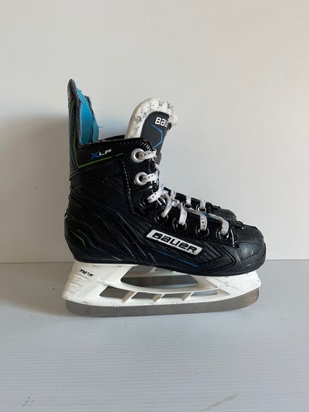 Used Size 11 D Youth Bauer X-LP Hockey Skates