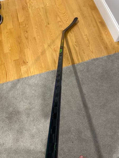 Senior Warrior Covert QR6 Pro Right Handed Hockey Stick Toe Pattern 75 Flex Pro Stock (New)