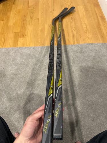 Senior Bauer Supreme 1S Right Handed Hockey Stick P02 87 Flex Pro Stock (Used)
