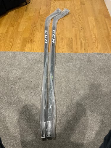 Senior CCM Ribcor Trigger ASY Right Handed Hockey Stick Toe Pattern 85 Flex Pro Stock (New)