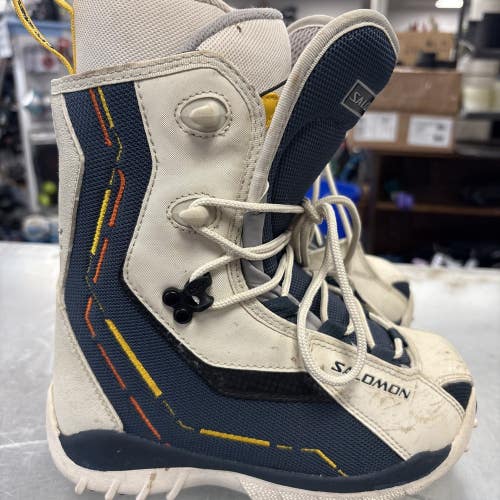 Womens Girls Size 4 Salomon VIGIL Snowboard Boots