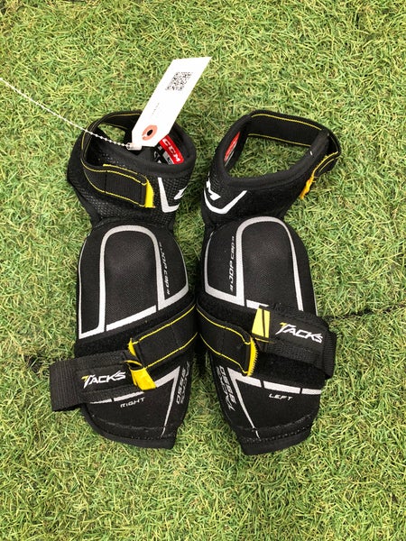Junior Medium CCM Tacks 9550 Elbow Pads (Used)