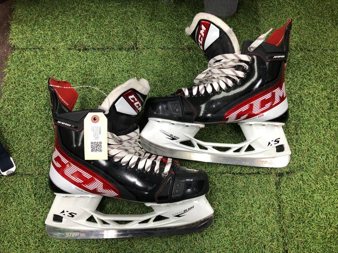 Senior CCM JetSpeed FT4 Hockey Skates Regular Width 11 (Used)