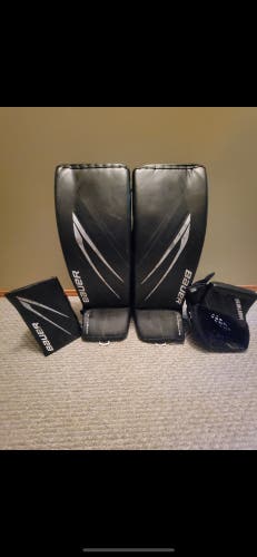 34" 2023 Bauer Hyperlite 2 Regular Goalie Full Set (Used)