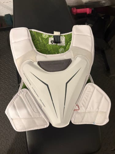 Medium Adult Maverik M5 Shoulder Pads (Used)