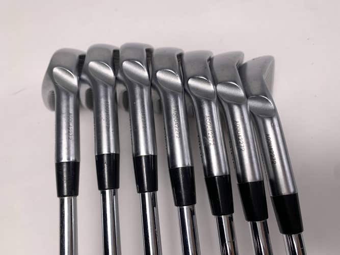 Mizuno JPX 921 Forged Iron Set 4-9 KBS Tour 120 Stiff RH Midsize Grips