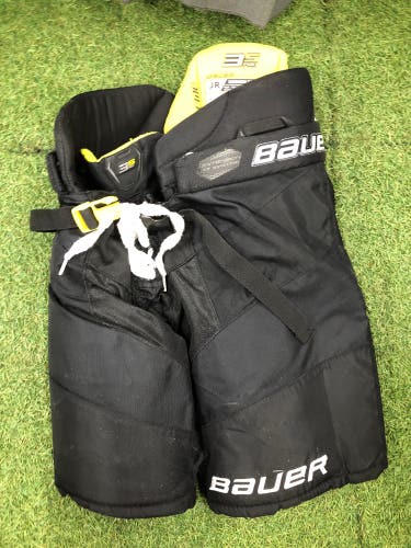 Black Junior Medium Bauer Supreme 3S Pro Hockey Pants (Used)