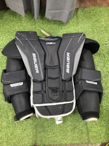 Junior Large/Extra Large Bauer GSX Goalie Chest Protector (Used)
