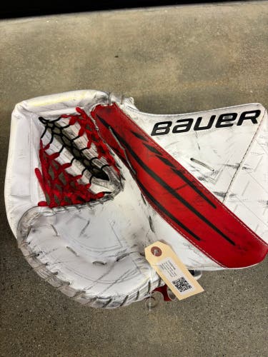 Intermediate Bauer Vapor 3X Goalie Gloves & Blockers Full Right (Used)