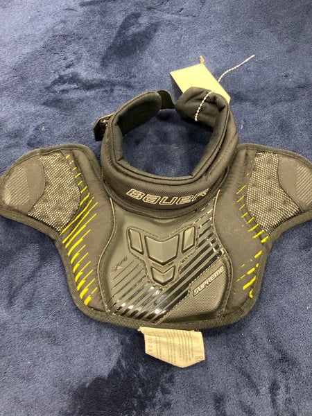 Black Youth Bauer Neck Guards, Wrist Guards, Padded Shirts & Other (Used)