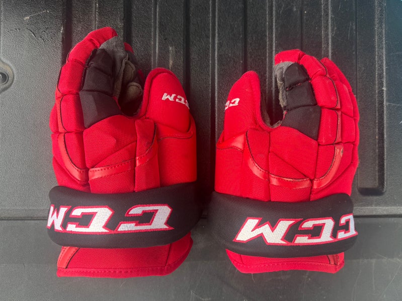 CCM HG12 Gloves 13" Pro Stock (Used)